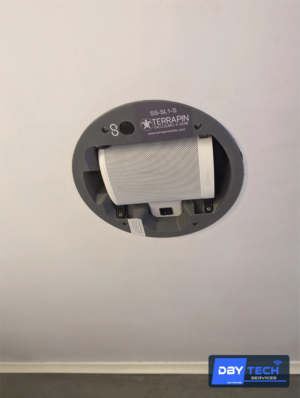 Enceinte Sonos intégrée au plafond