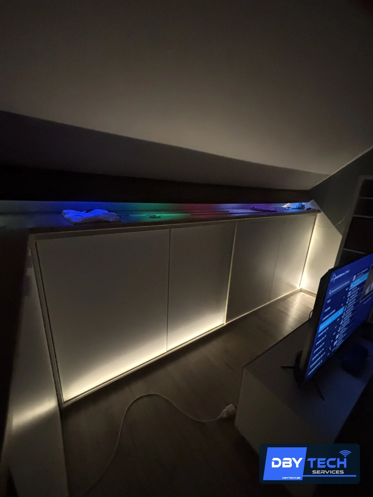 Éclairage LED d’ambiance intérieur DBYTECH